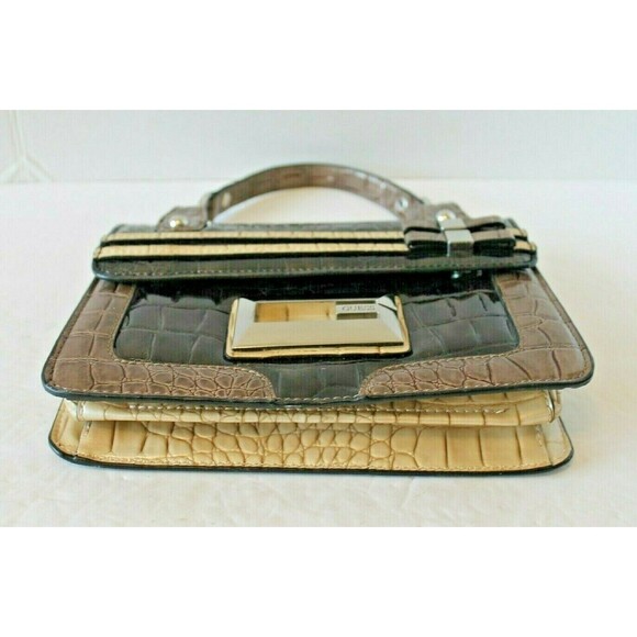 GUESS Purse Brown Crocodile Aligator Design Patent Leather Handbag - Picture 6 of 9